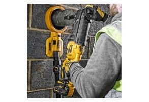Акумулаторна бормашина ударна без батерия и зарядно,  DeWALT DCD470N