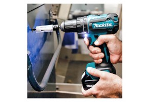 Бормашина винтоверт акумулаторна без батерия и зарядно 18 V, 50 Nm, Makita DHP485Z