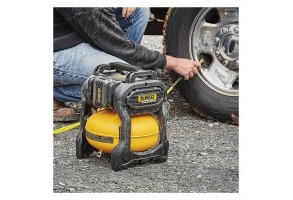 Компресор акумулаторен безмаслен 9.3 bar, 10 л, 54 V, DeWALT DCC1054