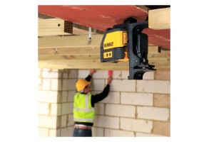 Нивелир лазерен линеен с 2 лъча 15 м, 0.3 мм/м, DeWALT DW088KD