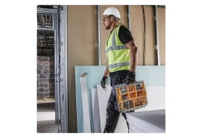 Органайзер за консумативи  пластмасов с прегради 440x337x119 мм, черен, DeWALT TSTAK