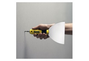 Шпакла  универсална INOX с пластмасова дръжка 125 мм, Stanley STHT0-28034