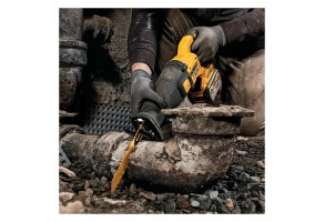 Трион саблен акумулаторен с плавно регулиране 54 V, 2 Ah, 28.6 мм, DeWALT DCS389T2