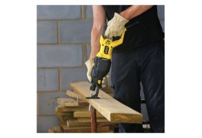 Трион саблен електрически с плавно регулиране 1050 W 28 мм, Stanley FME365K