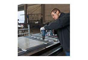 Винтоверт Bosch GSB 18-2-Li Plus, 18 V, 2 Ah, 63 Nm