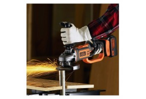 Ъглошлайф акумулаторен  18 V, 4 Ah, 125 мм, Black & Decker BCG720M1